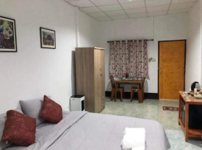 Cheap rooms in Chiang Mai ห้องพักรายวัน��าคาถูกเชียงใหม่